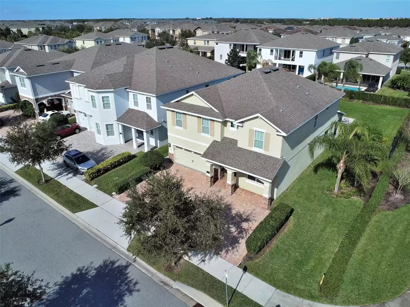 7601 MACKINAW LANE, KISSIMMEE, Florida 34747, 8 Bedrooms Bedrooms, ,6 BathroomsBathrooms,Residential,For Sale,MACKINAW,MFRS5095772