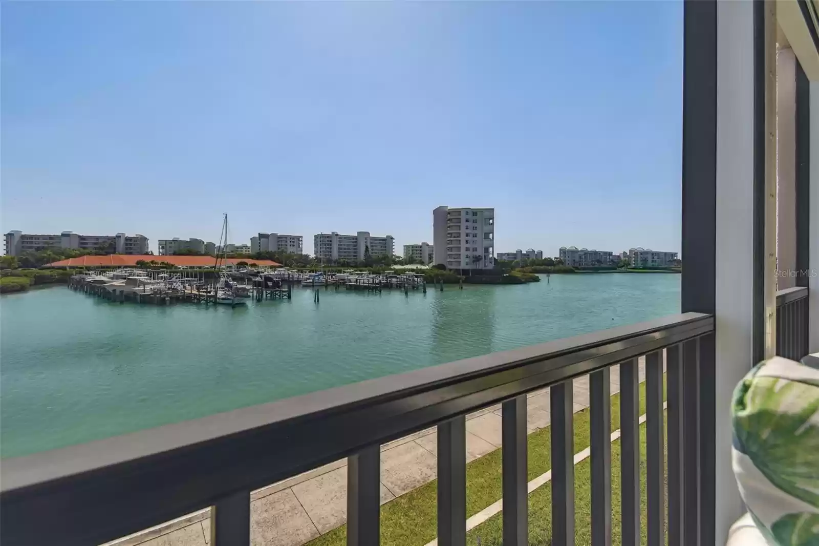 7600 SUN ISLAND DRIVE, SOUTH PASADENA, Florida 33707, 2 Bedrooms Bedrooms, ,2 BathroomsBathrooms,Residential,For Sale,SUN ISLAND,MFRU8224298