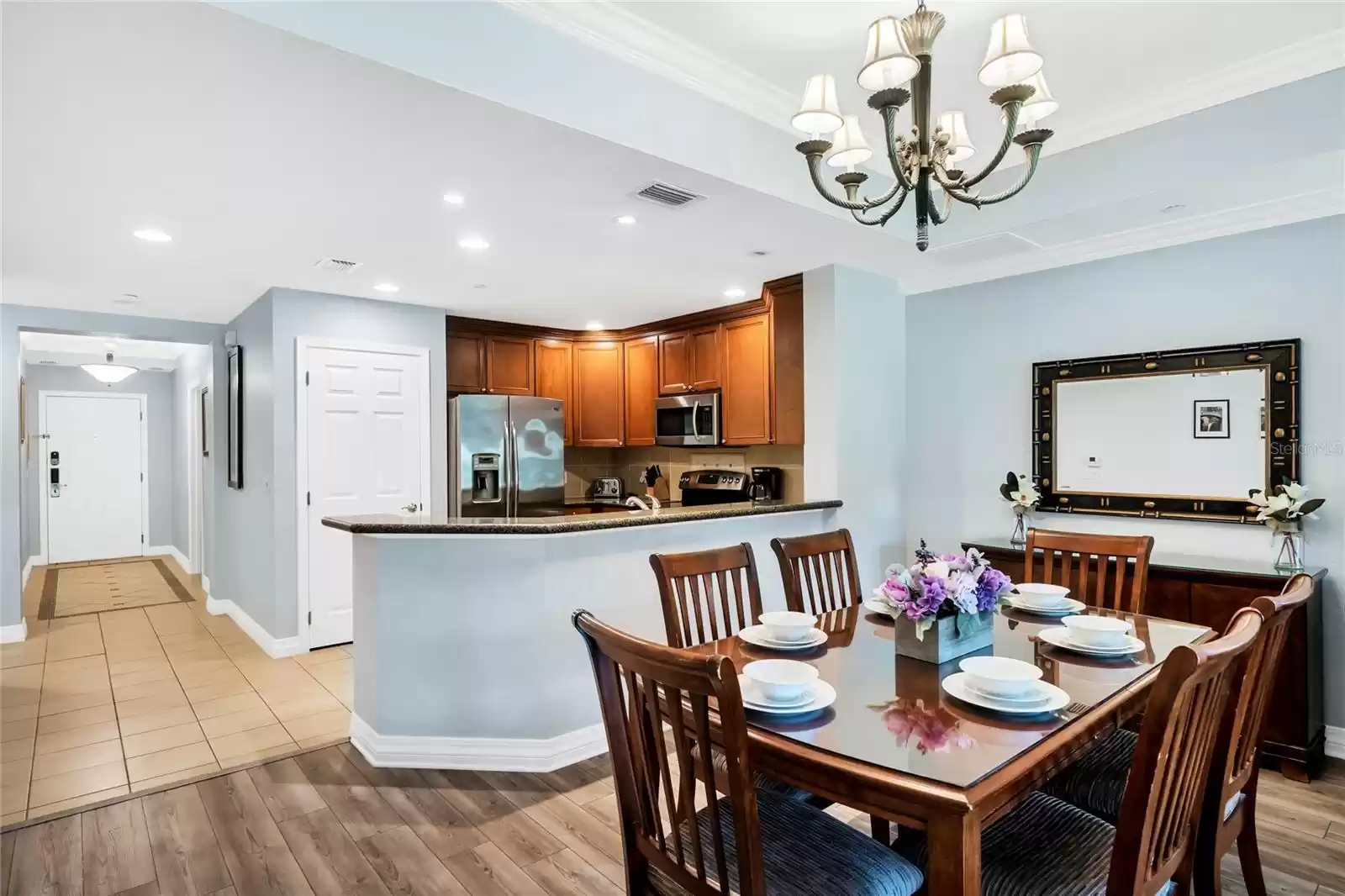 Living room & dining room