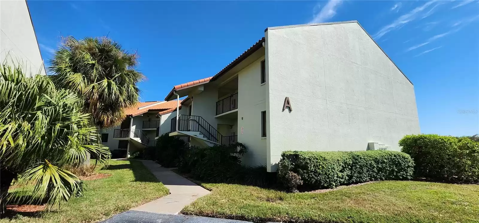 1515 PINELLAS BAYWAY, TIERRA VERDE, Florida 33715, 2 Bedrooms Bedrooms, ,2 BathroomsBathrooms,Residential Lease,For Rent,PINELLAS BAYWAY,MFRU8104857