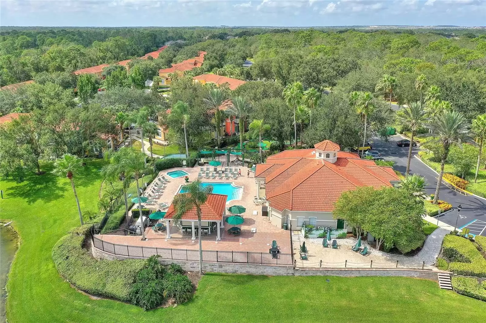 2676 EMERALD ISLAND BOULEVARD, KISSIMMEE, Florida 34747, 6 Bedrooms Bedrooms, ,3 BathroomsBathrooms,Residential,For Sale,EMERALD ISLAND,MFRO6169409