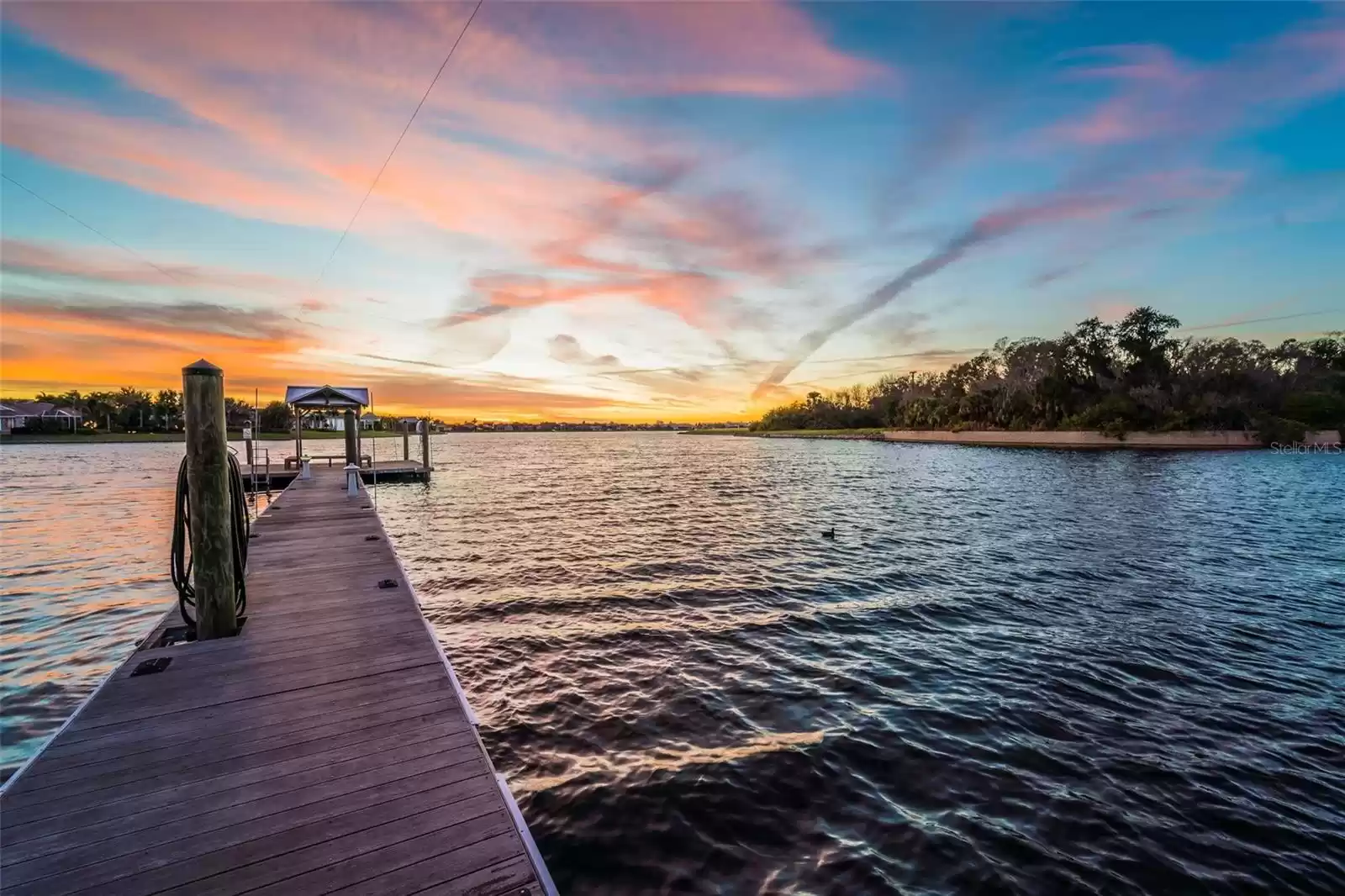 319 SHORE CRAB WAY, APOLLO BEACH, Florida 33572, 4 Bedrooms Bedrooms, ,3 BathroomsBathrooms,Residential,For Sale,SHORE CRAB,MFRT3496809