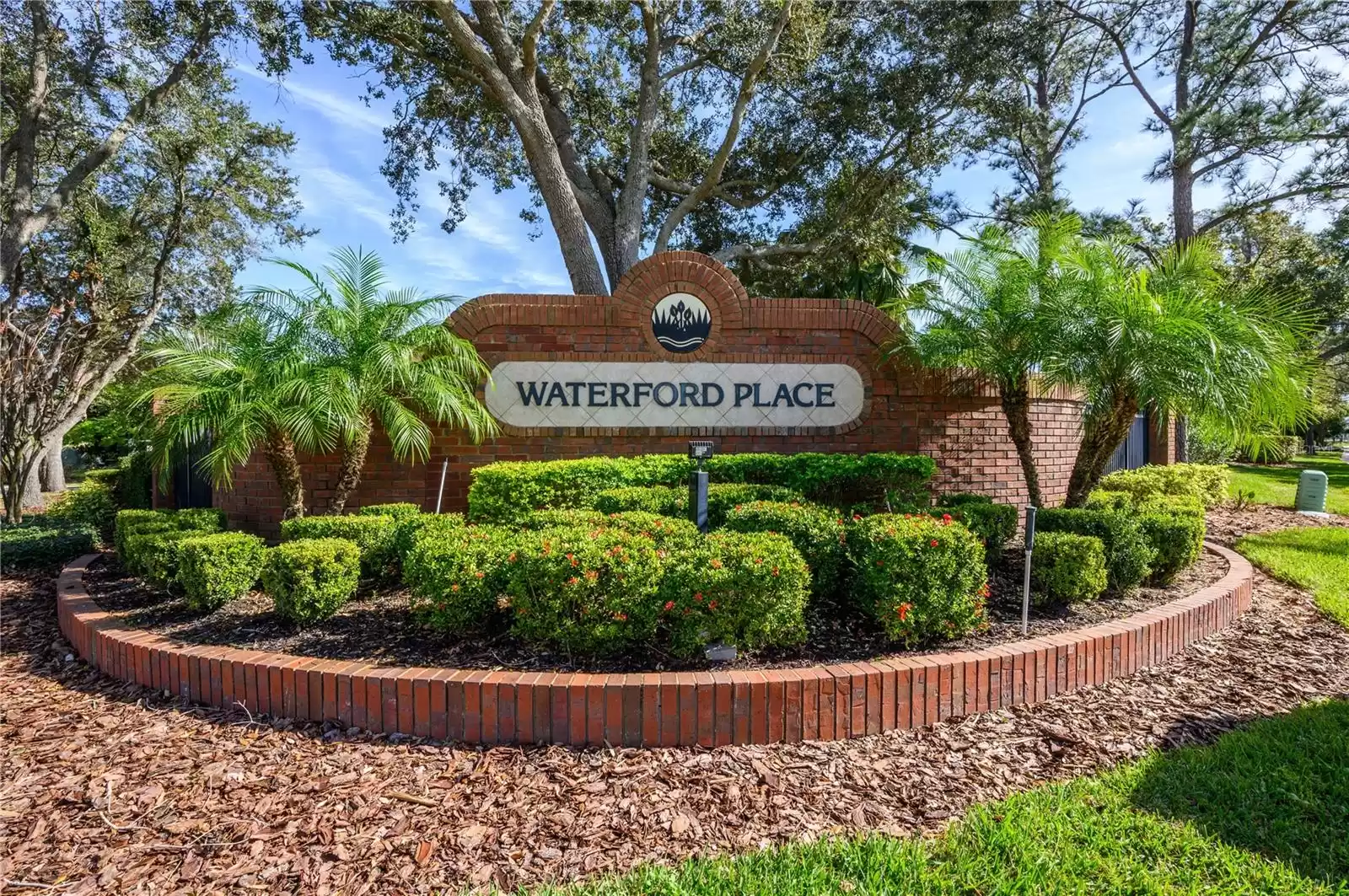 Waterford Place Entrance