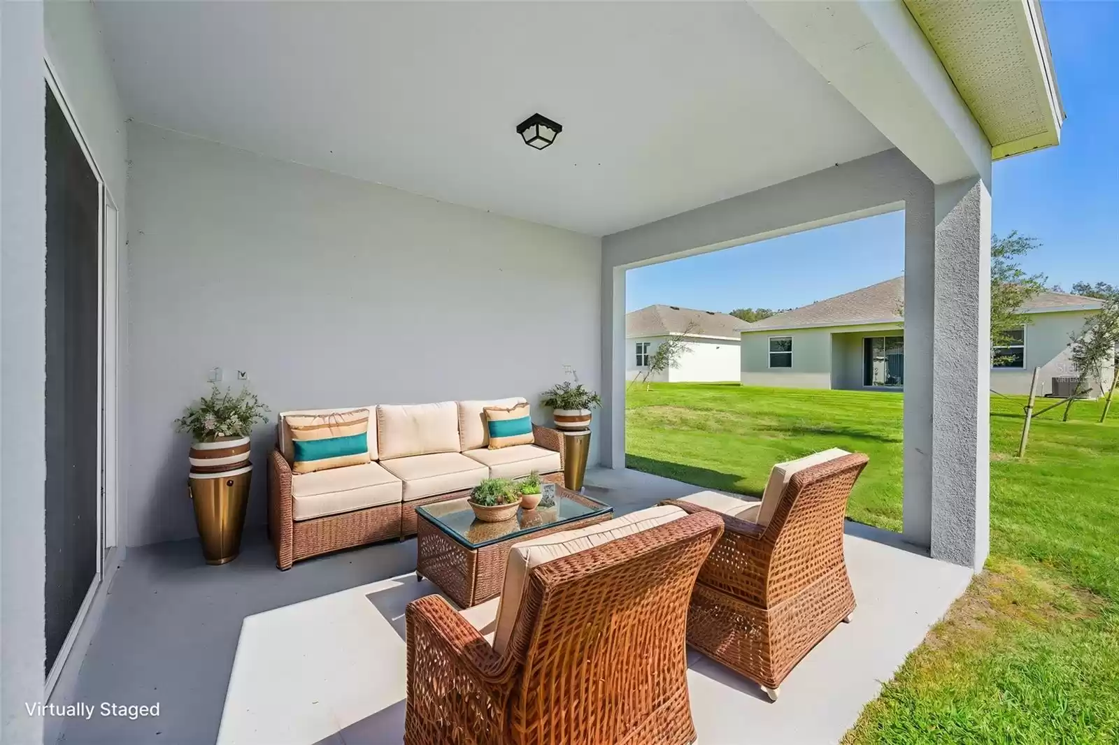 Covered Rear Lanai - Virtually Staged