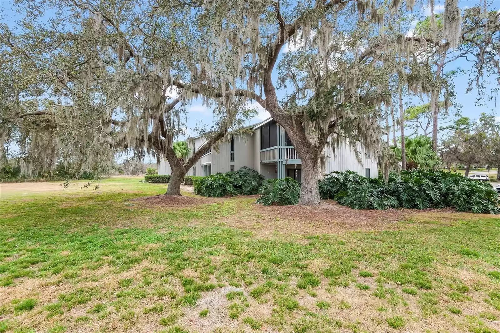 2070/2071 CORNER LAKE DRIVE, HAINES CITY, Florida 33844, 2 Bedrooms Bedrooms, ,2 BathroomsBathrooms,Residential,For Sale,CORNER LAKE,MFRP4928808