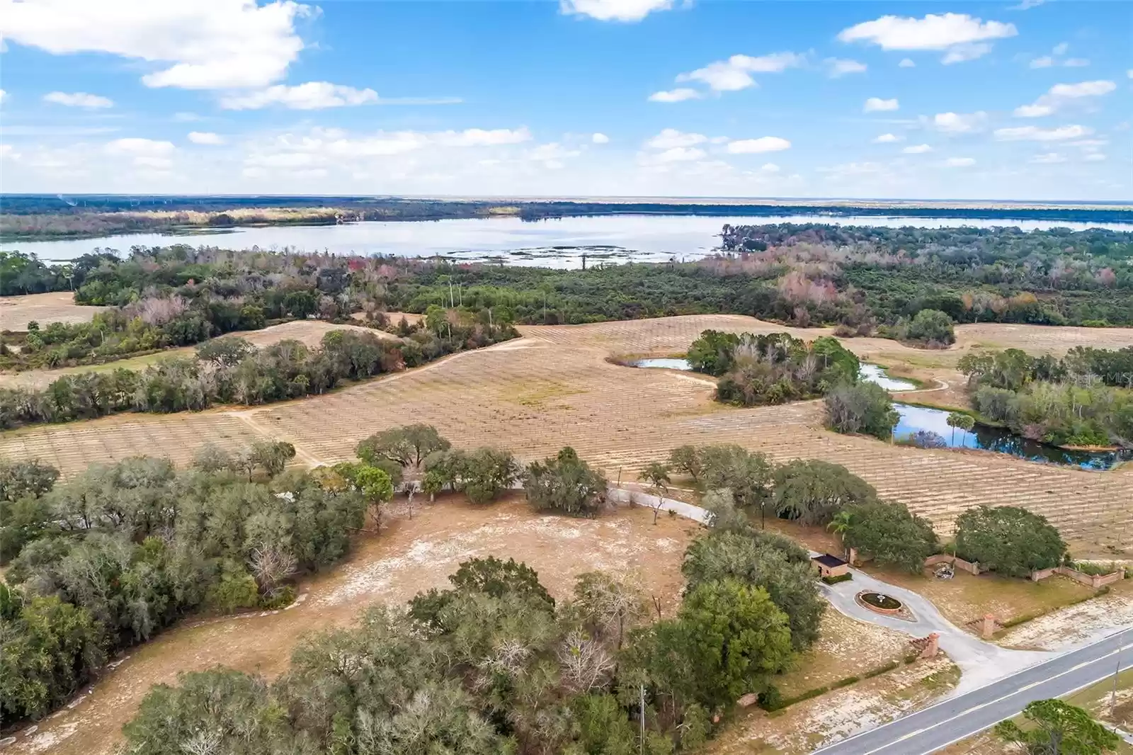 2070/2071 CORNER LAKE DRIVE, HAINES CITY, Florida 33844, 2 Bedrooms Bedrooms, ,2 BathroomsBathrooms,Residential,For Sale,CORNER LAKE,MFRP4928808