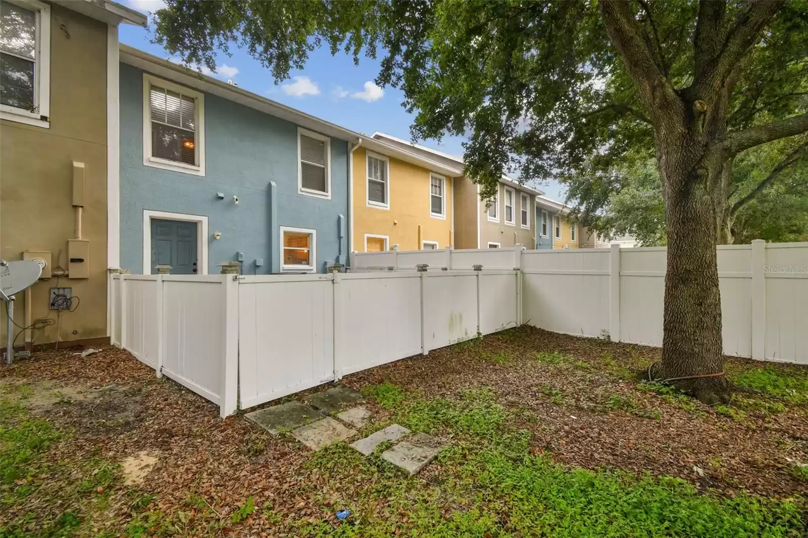 209 BROAD STREET, TAMPA, Florida 33604, 3 Bedrooms Bedrooms, ,2 BathroomsBathrooms,Residential,For Sale,BROAD,MFRT3499019