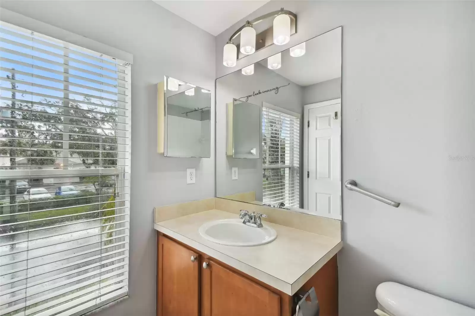 209 BROAD STREET, TAMPA, Florida 33604, 3 Bedrooms Bedrooms, ,2 BathroomsBathrooms,Residential,For Sale,BROAD,MFRT3499019