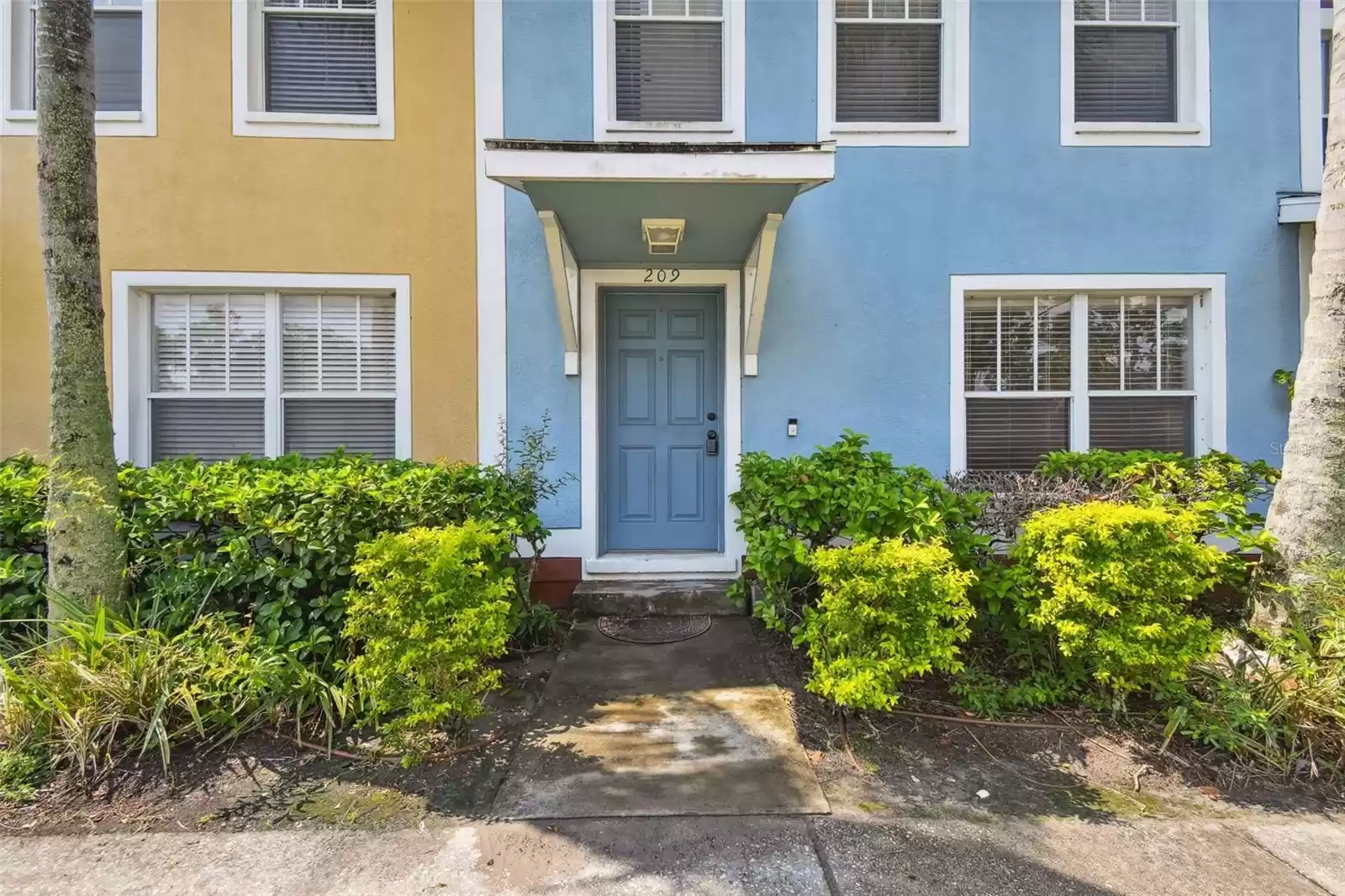 209 BROAD STREET, TAMPA, Florida 33604, 3 Bedrooms Bedrooms, ,2 BathroomsBathrooms,Residential,For Sale,BROAD,MFRT3499019