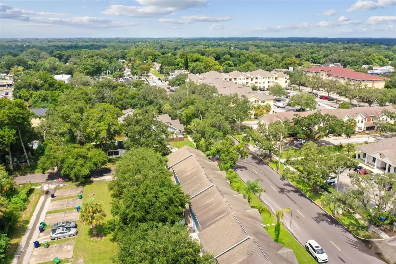 209 BROAD STREET, TAMPA, Florida 33604, 3 Bedrooms Bedrooms, ,2 BathroomsBathrooms,Residential,For Sale,BROAD,MFRT3499019