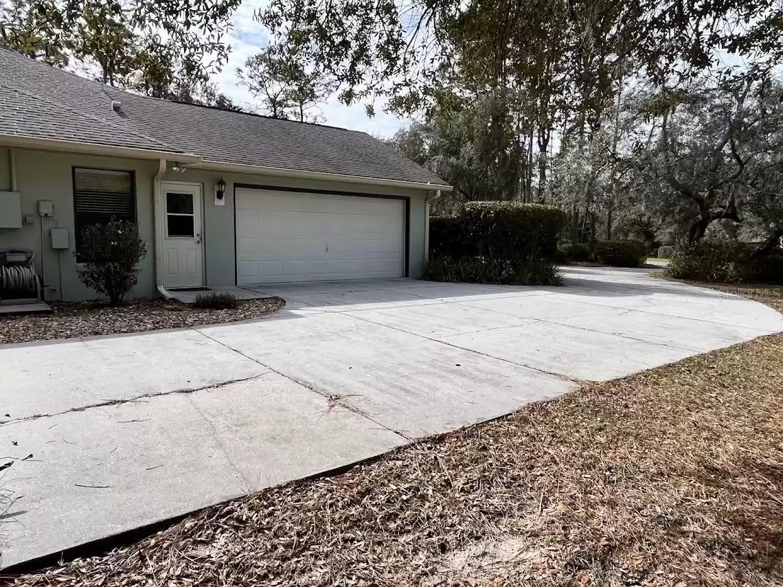 2945 BEAMWOOD DRIVE, BEVERLY HILLS, Florida 34465, 3 Bedrooms Bedrooms, ,3 BathroomsBathrooms,Residential,For Sale,BEAMWOOD,MFROM671417