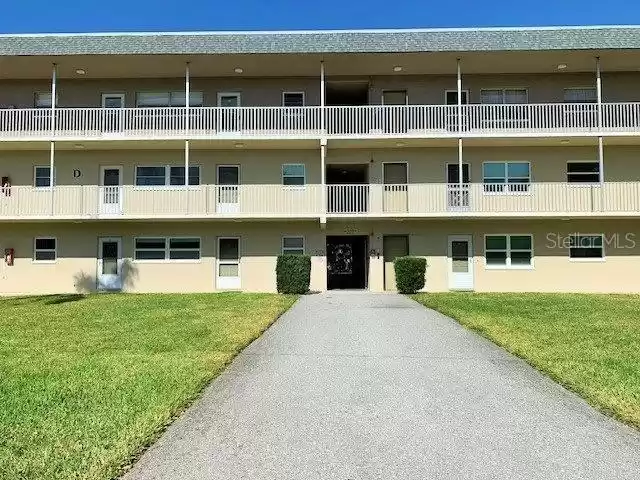 5725 12TH AVE N, SAINT PETERSBURG, Florida 33710, 1 Bedroom Bedrooms, ,1 BathroomBathrooms,Residential,For Sale,12TH AVE N,MFRU8228387