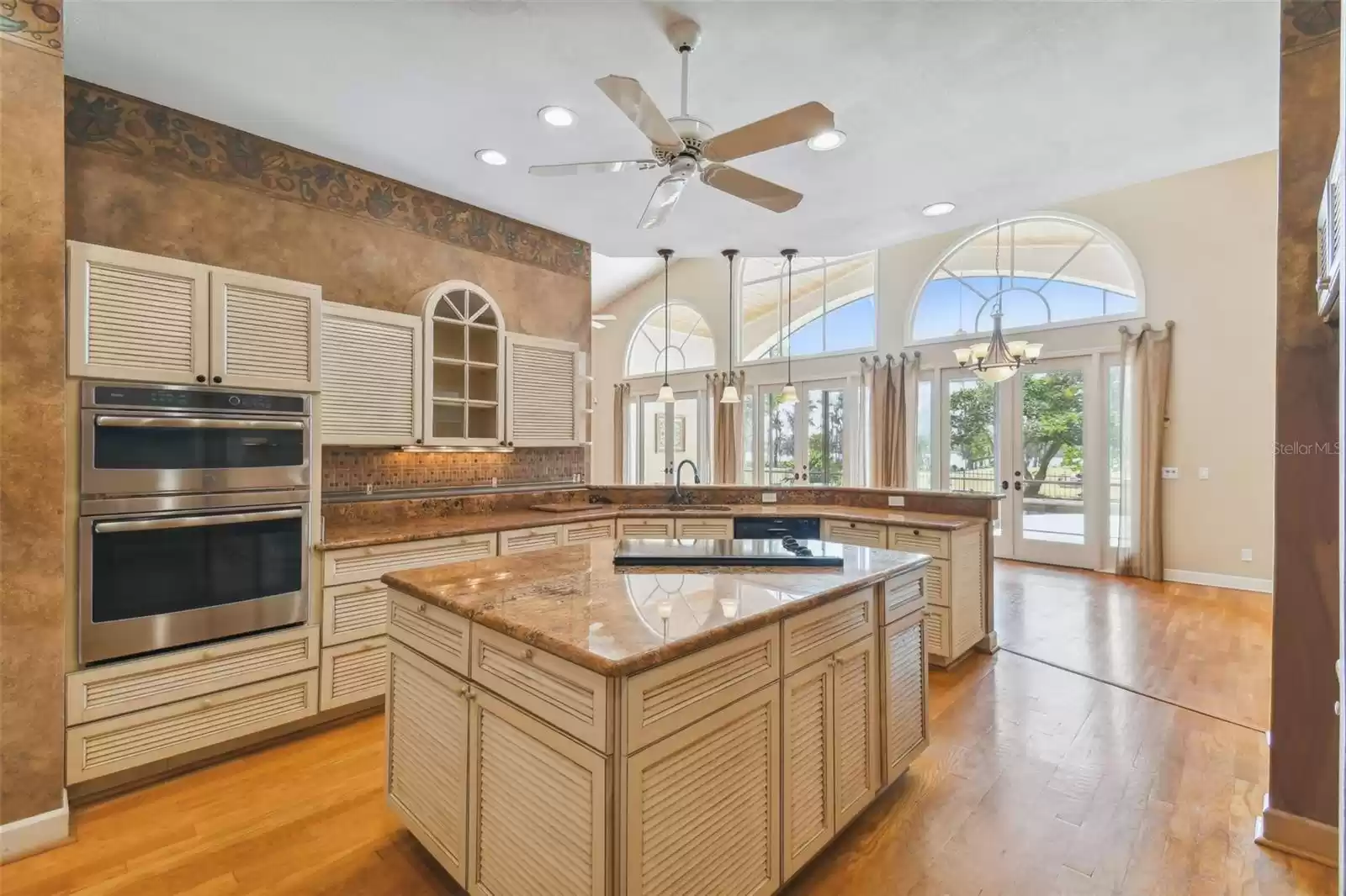 5379 ISLEWORTH COUNTRY CLUB DRIVE, WINDERMERE, Florida 34786, 4 Bedrooms Bedrooms, ,3 BathroomsBathrooms,Residential,For Sale,ISLEWORTH COUNTRY CLUB,MFRO6172675