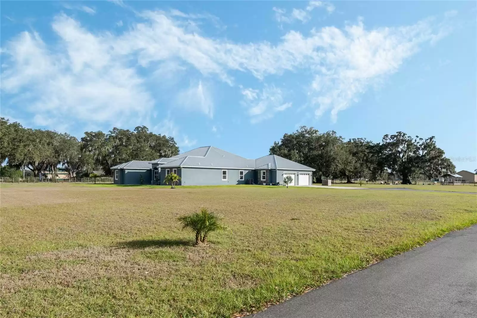 2407 CR 546N, BUSHNELL, Florida 33513, 4 Bedrooms Bedrooms, ,3 BathroomsBathrooms,Residential,For Sale,CR 546N,MFRG5077637