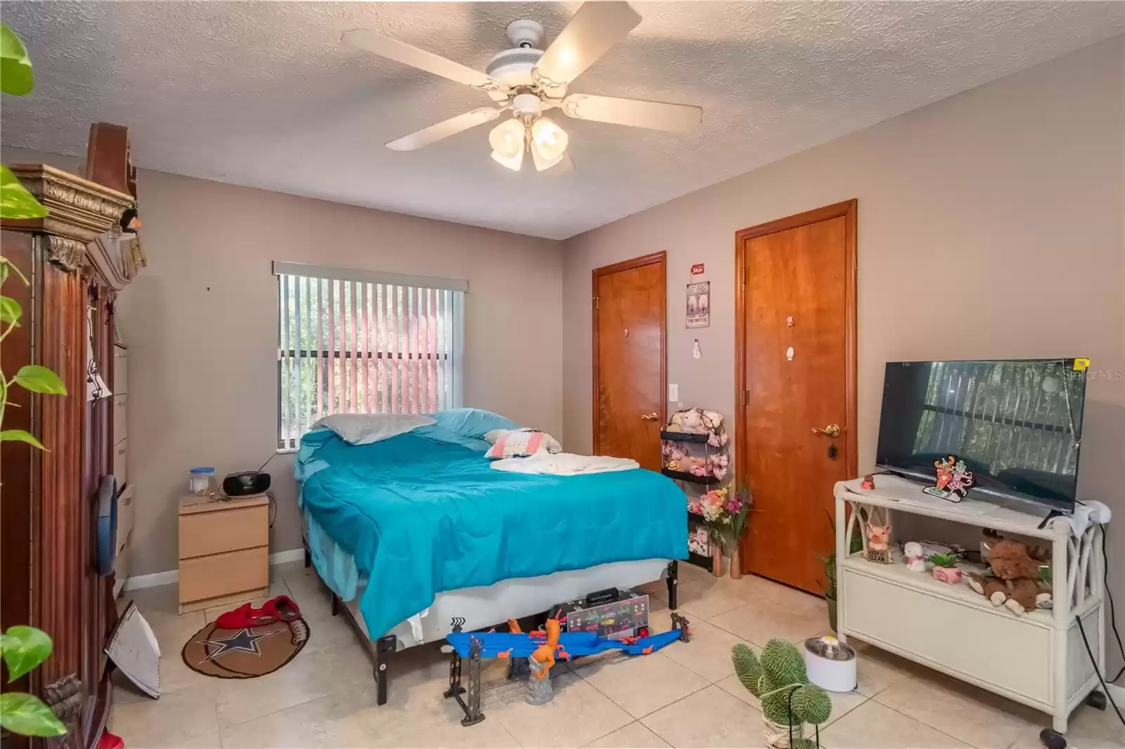 Guest Bedroom Downstairs