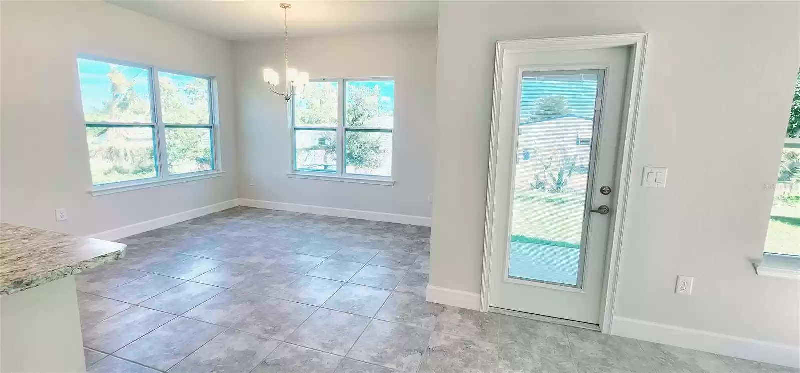 304 KRENSON BAY LOOP, WINTER HAVEN, Florida 33881, 4 Bedrooms Bedrooms, ,2 BathroomsBathrooms,Residential,For Sale,KRENSON BAY,MFRO6176082