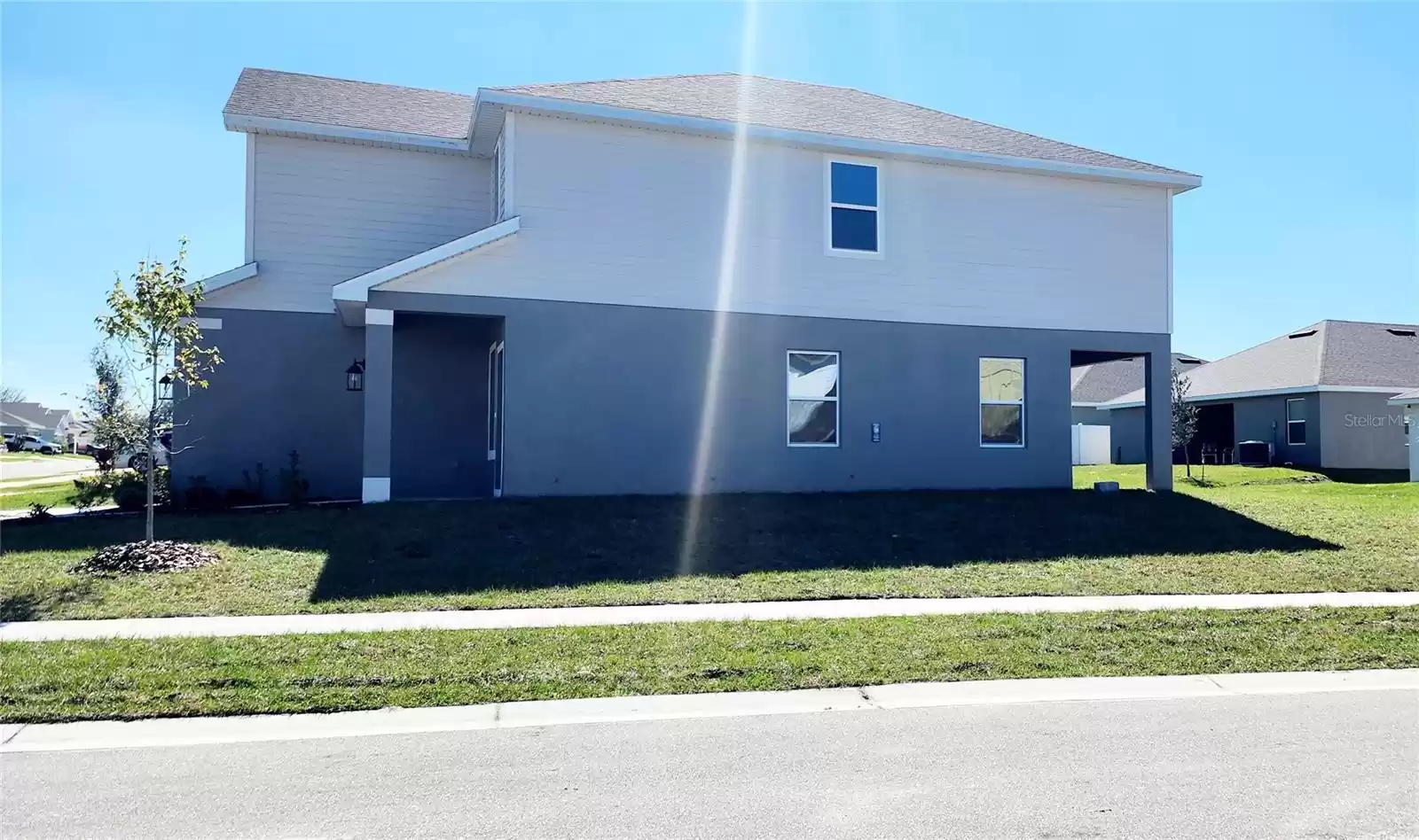 304 KRENSON BAY LOOP, WINTER HAVEN, Florida 33881, 4 Bedrooms Bedrooms, ,2 BathroomsBathrooms,Residential,For Sale,KRENSON BAY,MFRO6176082