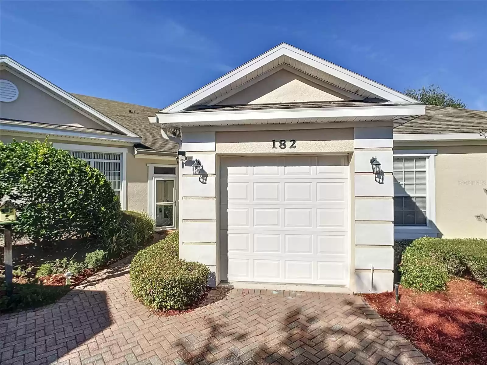 182 SEDONA CIRCLE, DAYTONA BEACH, Florida 32124, 2 Bedrooms Bedrooms, ,2 BathroomsBathrooms,Residential,For Sale,SEDONA,MFRO6176022