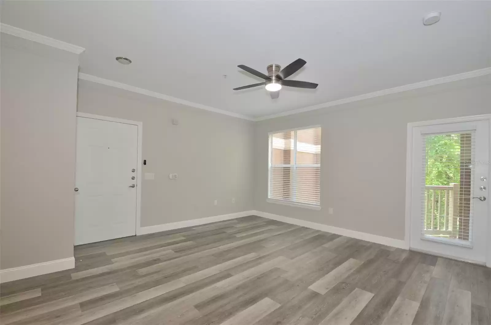 8836 VILLA VIEW CIRCLE, ORLANDO, Florida 32821, 1 Bedroom Bedrooms, ,1 BathroomBathrooms,Residential,For Sale,VILLA VIEW,MFRS5099208