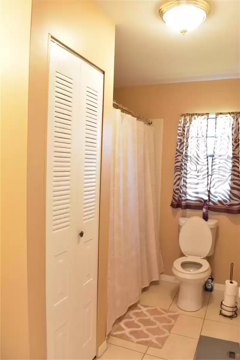 1913 DEL WEBB BOULEVARD, SUN CITY CENTER, Florida 33573, 2 Bedrooms Bedrooms, ,2 BathroomsBathrooms,Residential,For Sale,DEL WEBB,MFRT3503453