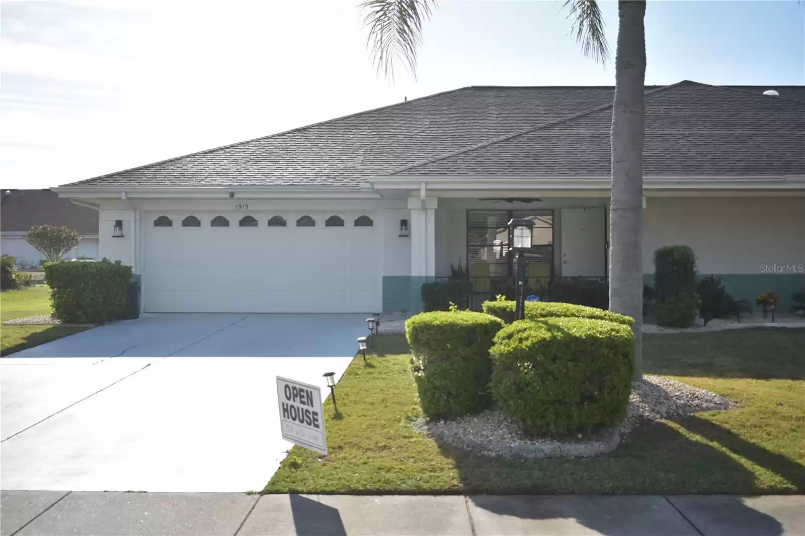 1913 DEL WEBB BOULEVARD, SUN CITY CENTER, Florida 33573, 2 Bedrooms Bedrooms, ,2 BathroomsBathrooms,Residential,For Sale,DEL WEBB,MFRT3503453