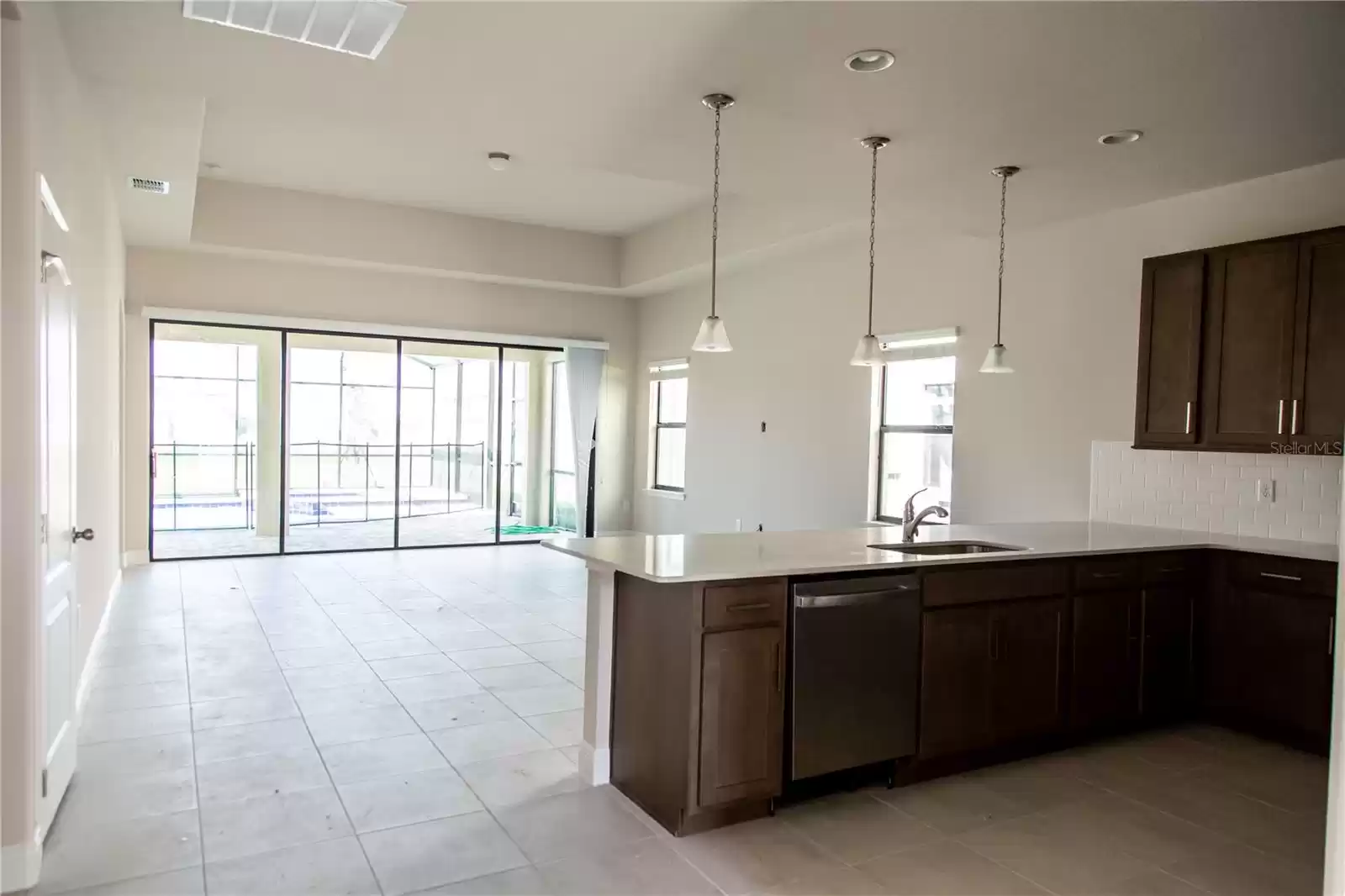 OPEN FLOORPLAN TO LIVING AREA