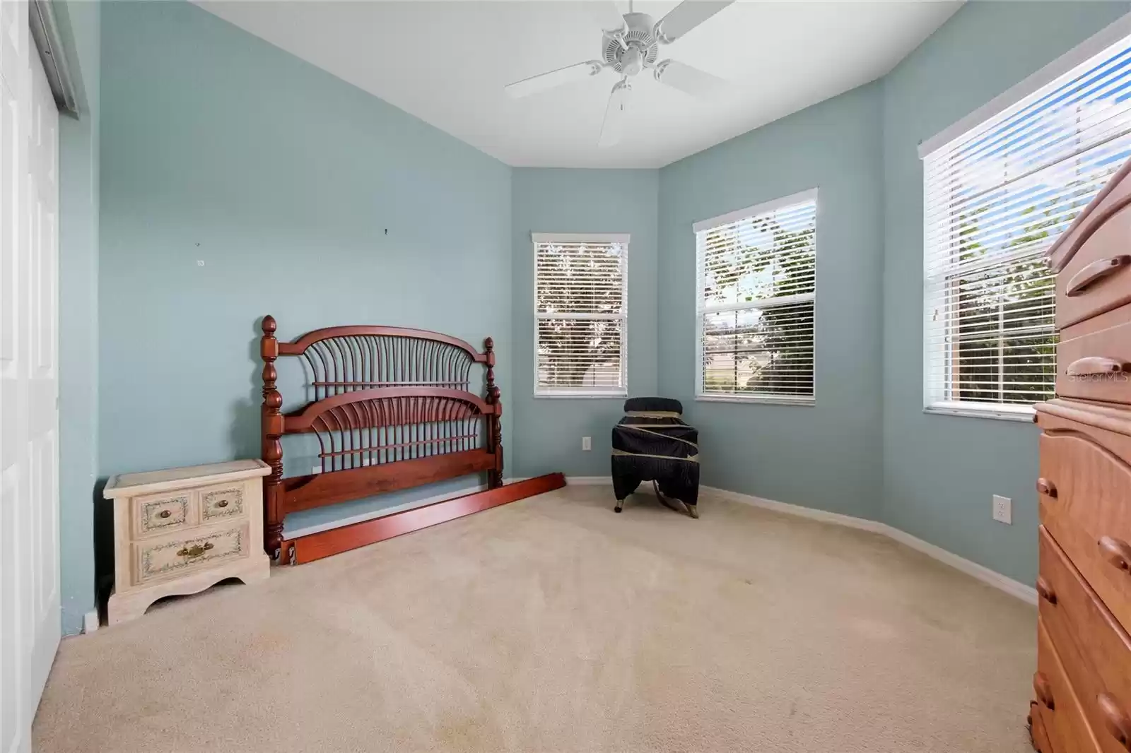 5122 NEPTUNE CIRCLE, OXFORD, Florida 34484, 3 Bedrooms Bedrooms, ,2 BathroomsBathrooms,Residential,For Sale,NEPTUNE,MFRG5078308