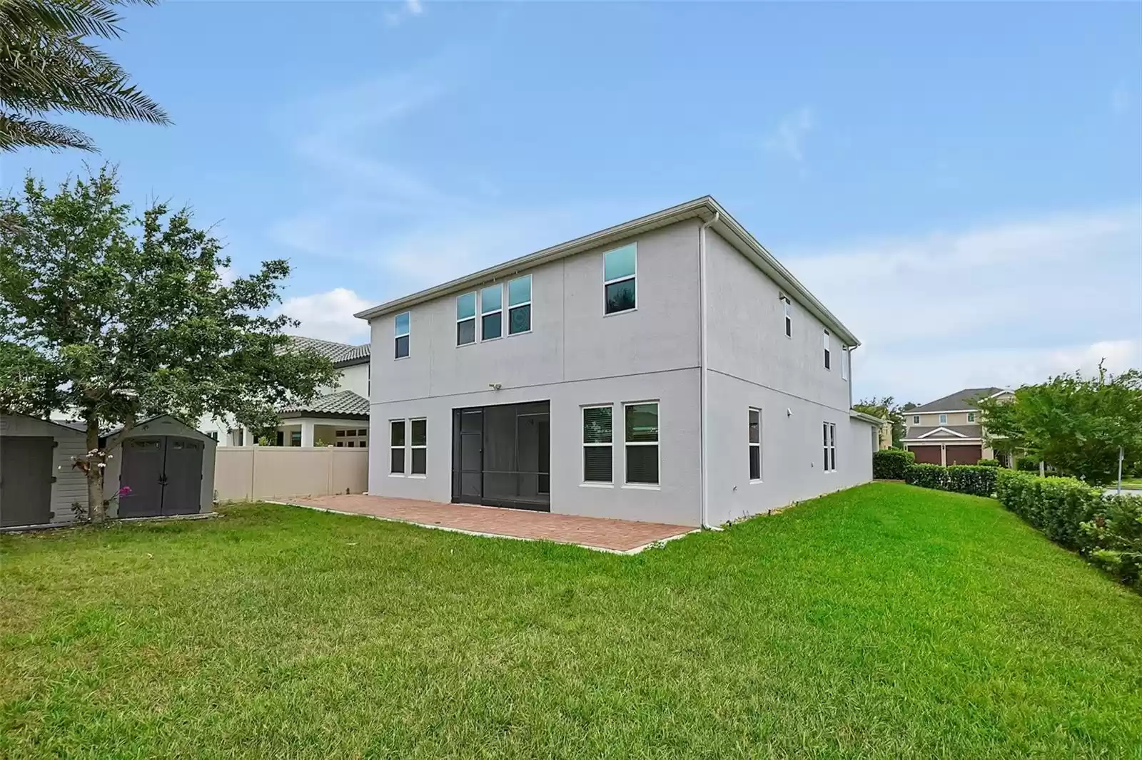 8745 LOOKOUT POINTE DRIVE, WINDERMERE, Florida 34786, 5 Bedrooms Bedrooms, ,3 BathroomsBathrooms,Residential,For Sale,LOOKOUT POINTE,MFRO6177463