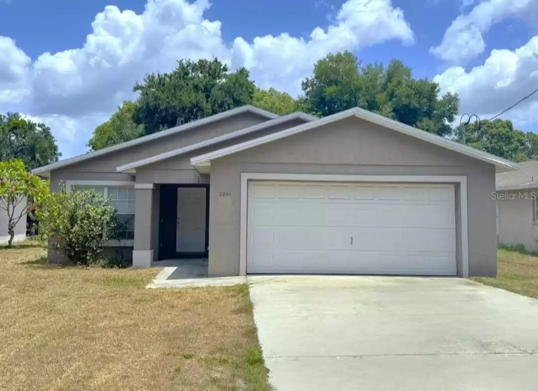 2005 LAKE ELOISE DRIVE, WINTER HAVEN, Florida 33884, 3 Bedrooms Bedrooms, ,2 BathroomsBathrooms,Residential Lease,For Rent,LAKE ELOISE,MFRP4929193