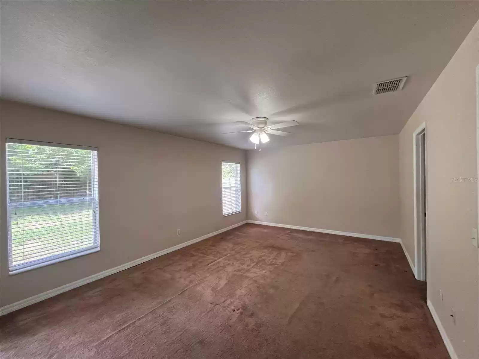 2005 LAKE ELOISE DRIVE, WINTER HAVEN, Florida 33884, 3 Bedrooms Bedrooms, ,2 BathroomsBathrooms,Residential Lease,For Rent,LAKE ELOISE,MFRP4929193