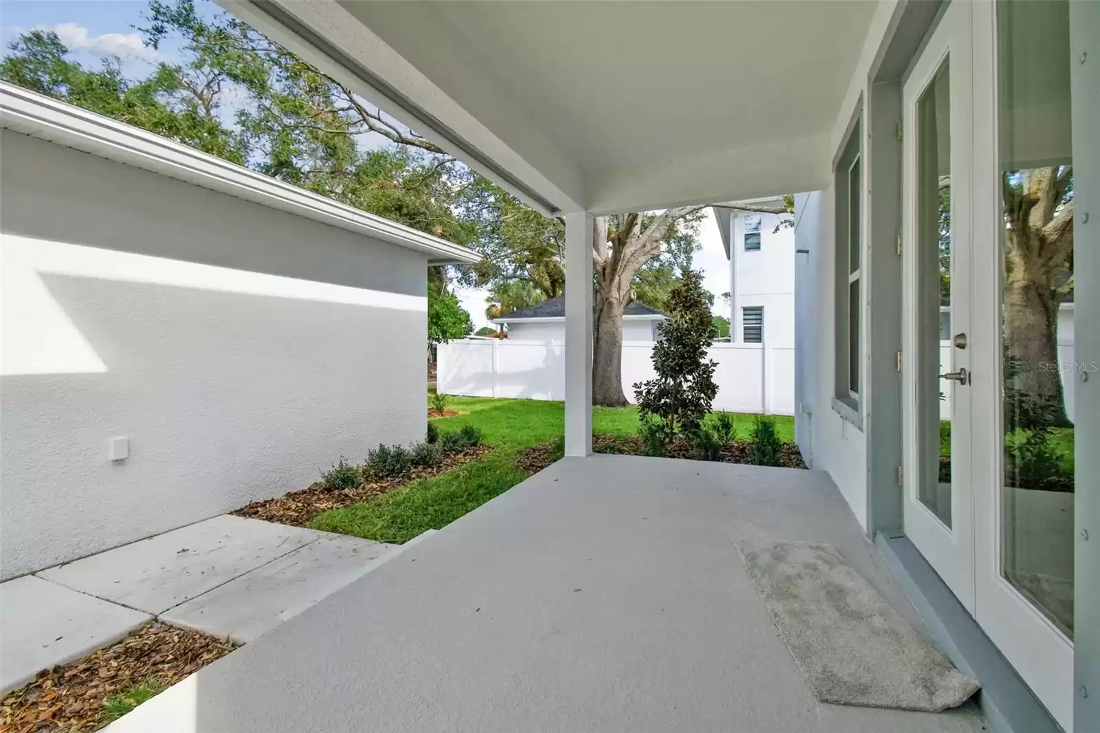 1915 STATE STREET, TAMPA, Florida 33606, 4 Bedrooms Bedrooms, ,3 BathroomsBathrooms,Residential,For Sale,STATE,MFRT3504614