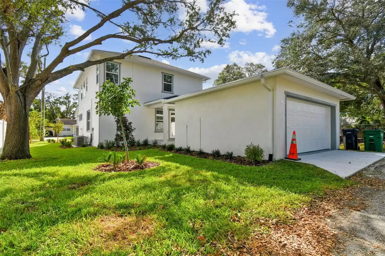 1915 STATE STREET, TAMPA, Florida 33606, 4 Bedrooms Bedrooms, ,3 BathroomsBathrooms,Residential,For Sale,STATE,MFRT3504614