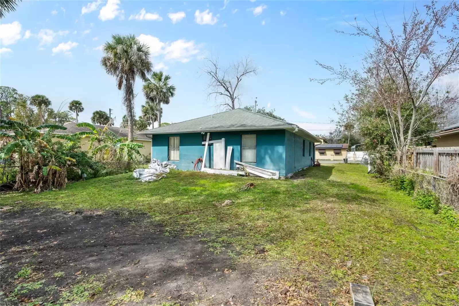 614 WASHINGTON STREET, NEW SMYRNA BEACH, Florida 32168, 2 Bedrooms Bedrooms, ,1 BathroomBathrooms,Residential,For Sale,WASHINGTON,MFRNS1080610