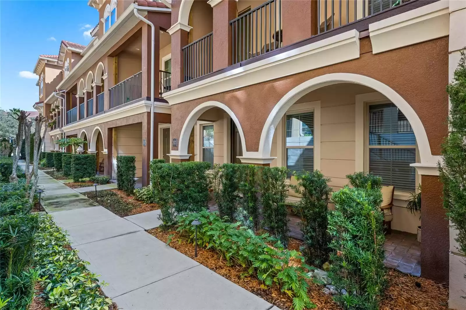 Front sidewalk and entry