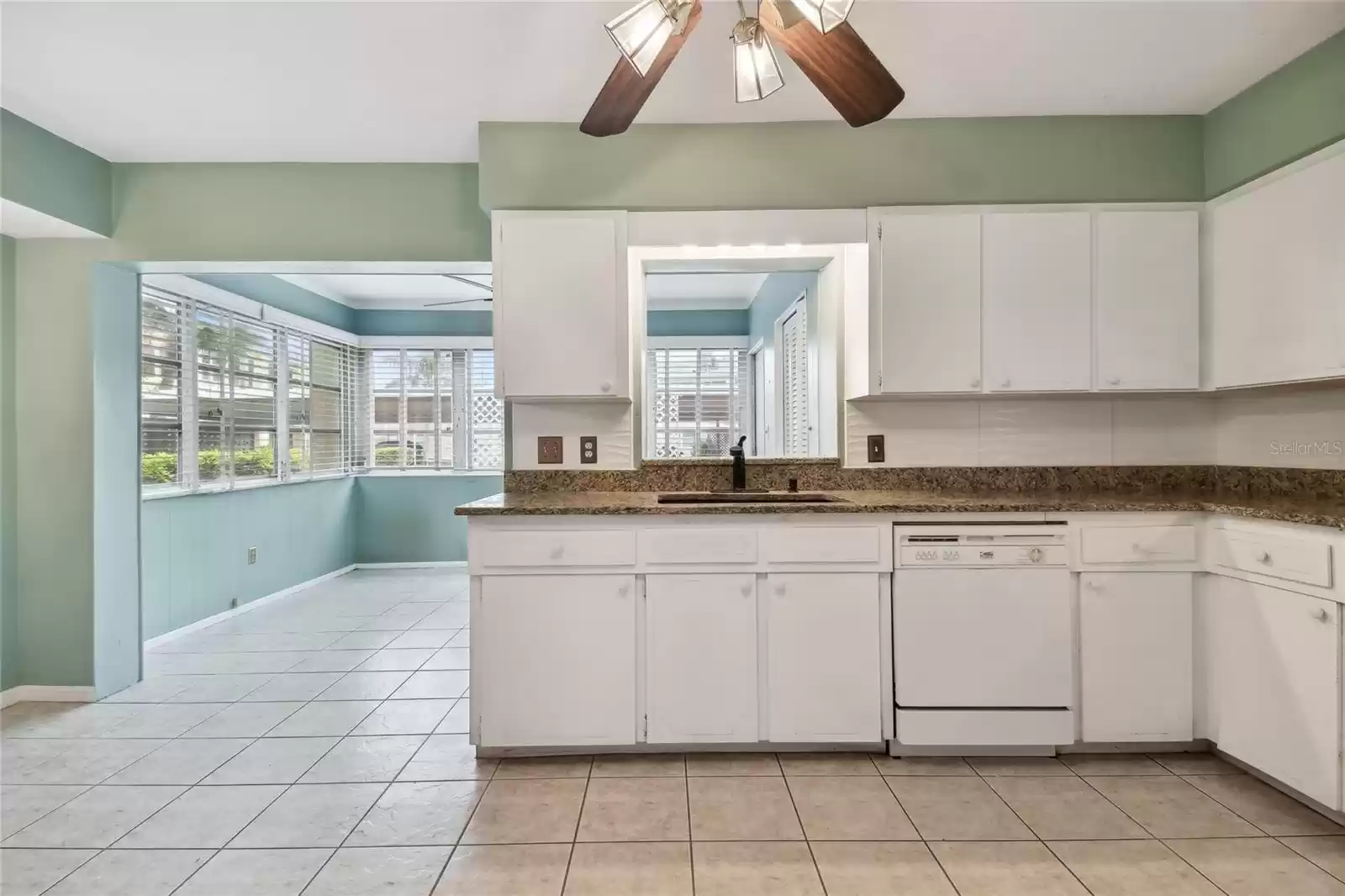 1001 EDEN ISLE DRIVE, ST PETERSBURG, Florida 33704, 2 Bedrooms Bedrooms, ,2 BathroomsBathrooms,Residential,For Sale,EDEN ISLE,MFRU8230922