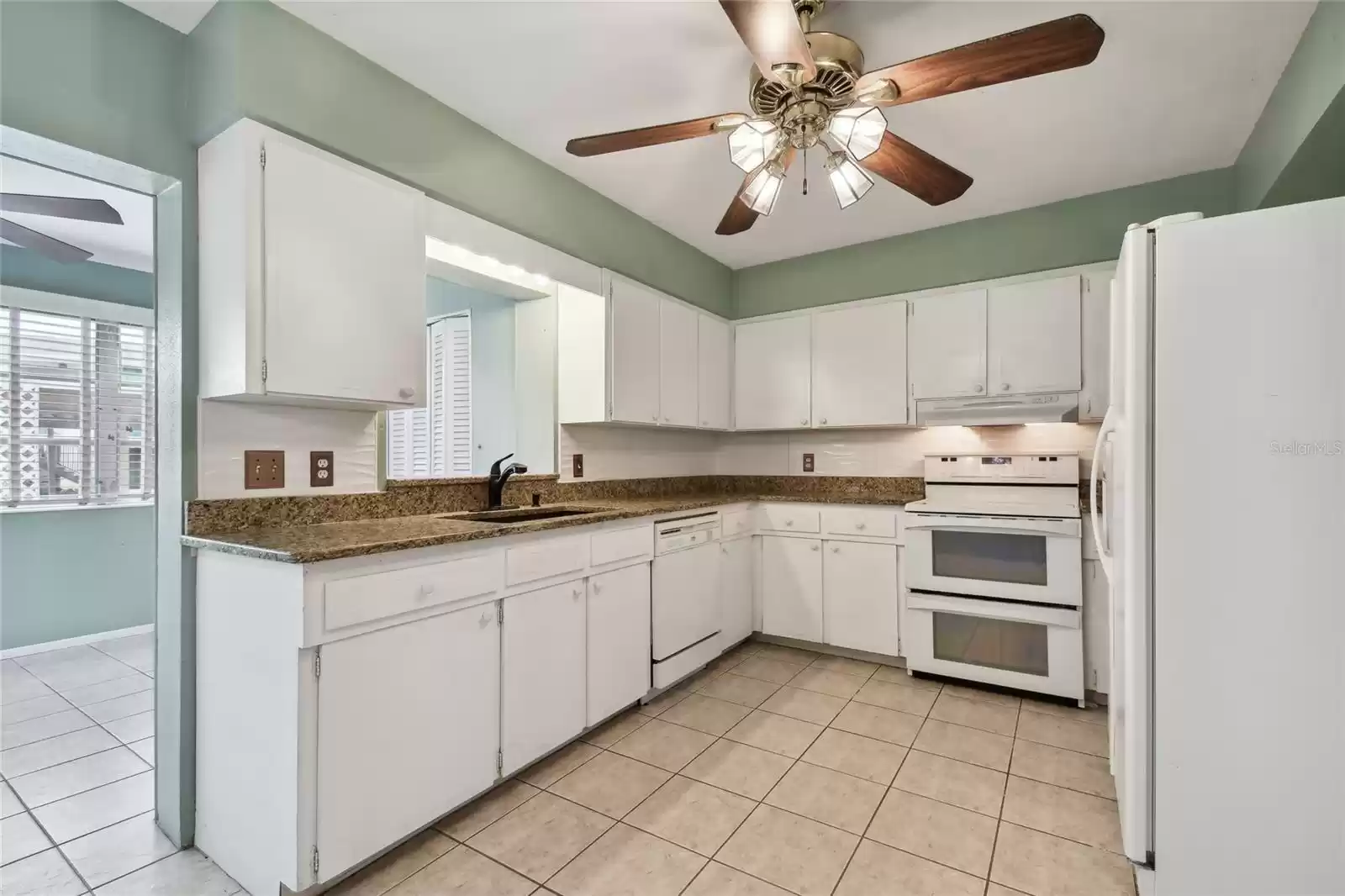 1001 EDEN ISLE DRIVE, ST PETERSBURG, Florida 33704, 2 Bedrooms Bedrooms, ,2 BathroomsBathrooms,Residential,For Sale,EDEN ISLE,MFRU8230922