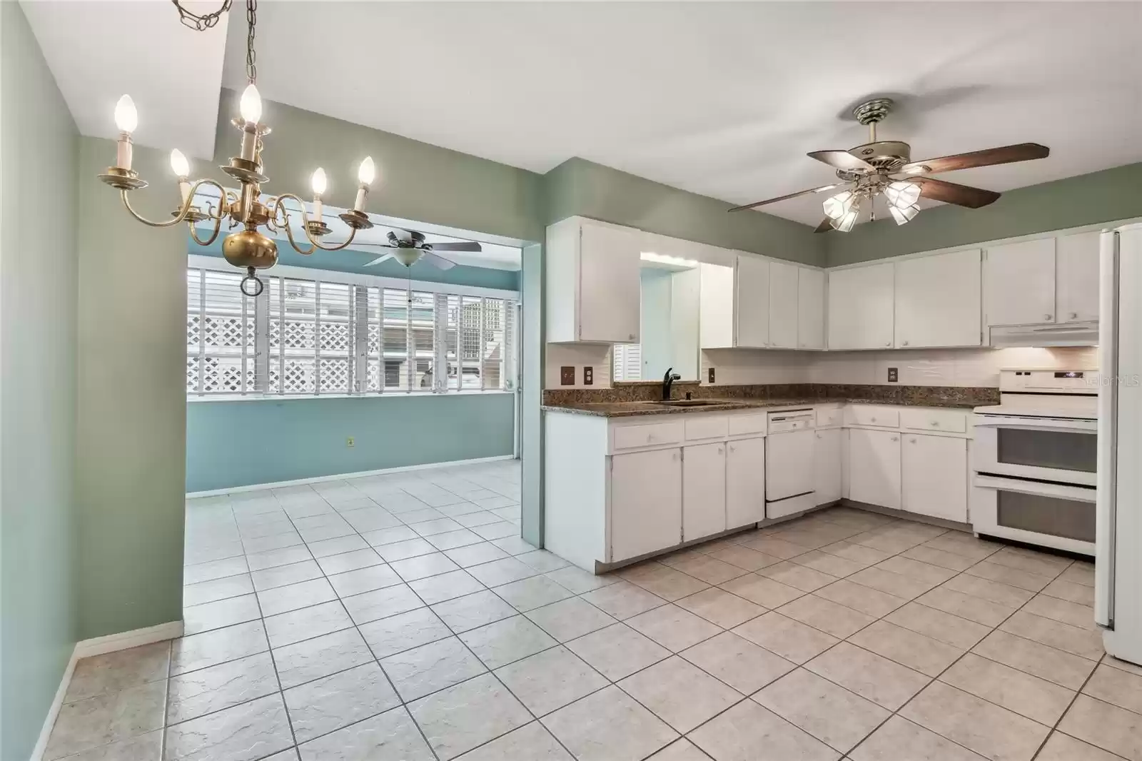 1001 EDEN ISLE DRIVE, ST PETERSBURG, Florida 33704, 2 Bedrooms Bedrooms, ,2 BathroomsBathrooms,Residential,For Sale,EDEN ISLE,MFRU8230922