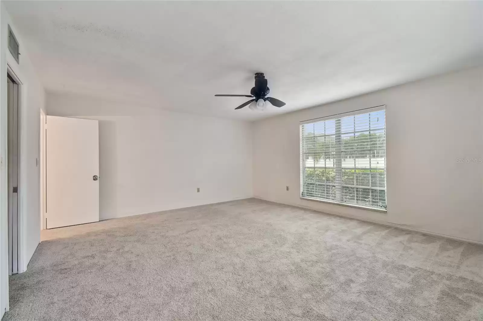 1001 EDEN ISLE DRIVE, ST PETERSBURG, Florida 33704, 2 Bedrooms Bedrooms, ,2 BathroomsBathrooms,Residential,For Sale,EDEN ISLE,MFRU8230922