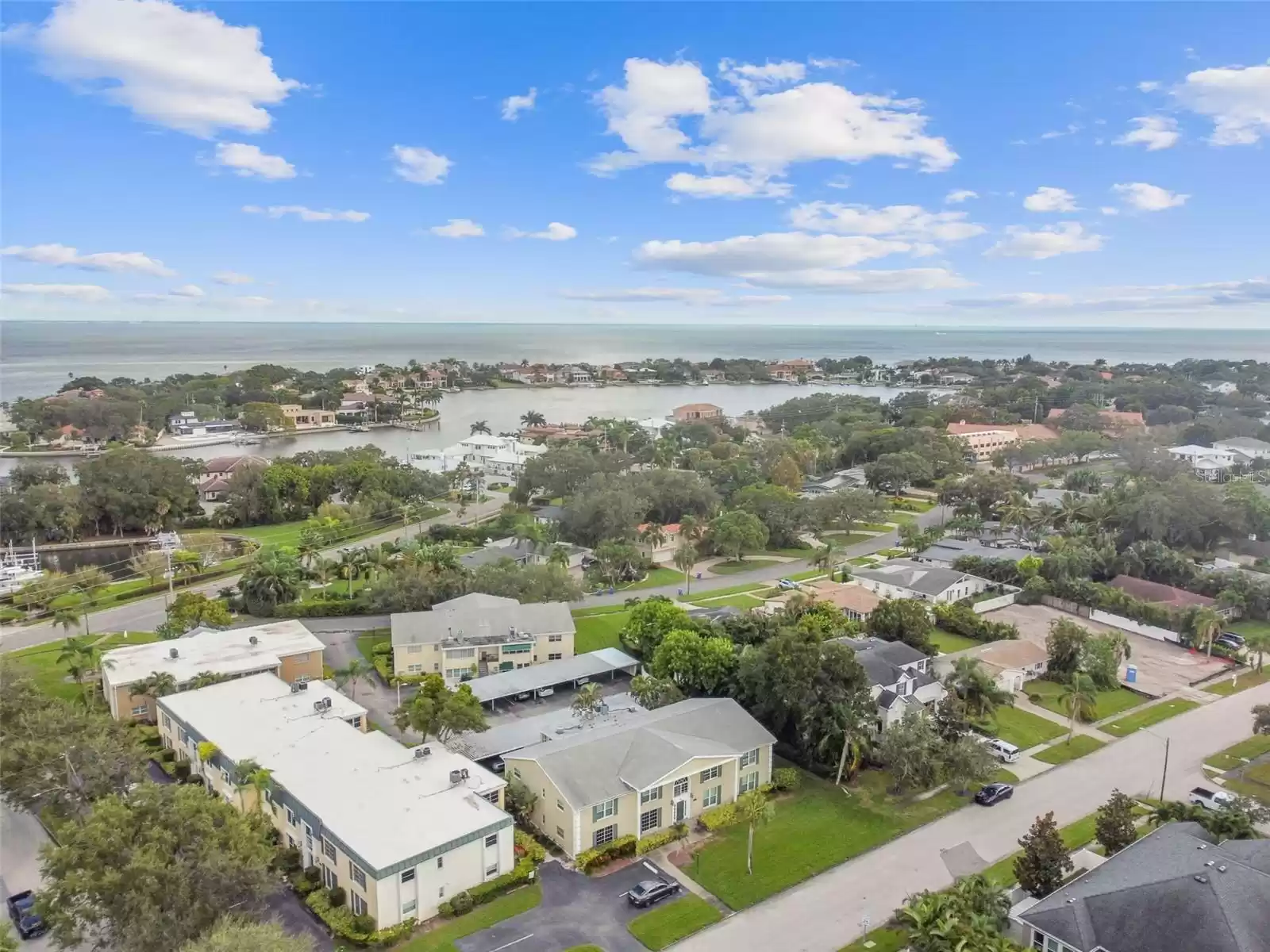 1001 EDEN ISLE DRIVE, ST PETERSBURG, Florida 33704, 2 Bedrooms Bedrooms, ,2 BathroomsBathrooms,Residential,For Sale,EDEN ISLE,MFRU8230922