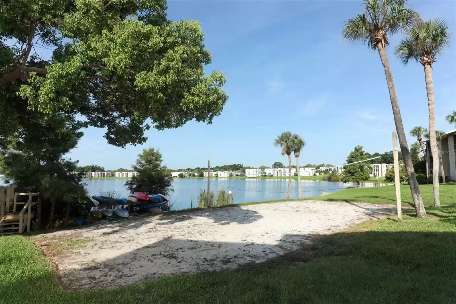 596 ORANGE DRIVE, ALTAMONTE SPRINGS, Florida 32701, 1 Bedroom Bedrooms, ,1 BathroomBathrooms,Residential,For Sale,ORANGE,MFRO6178437