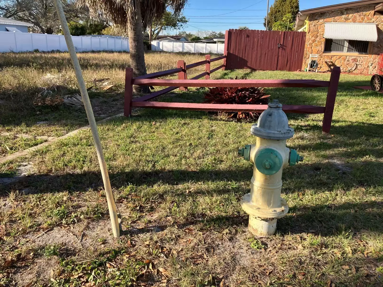 Fire hydrant