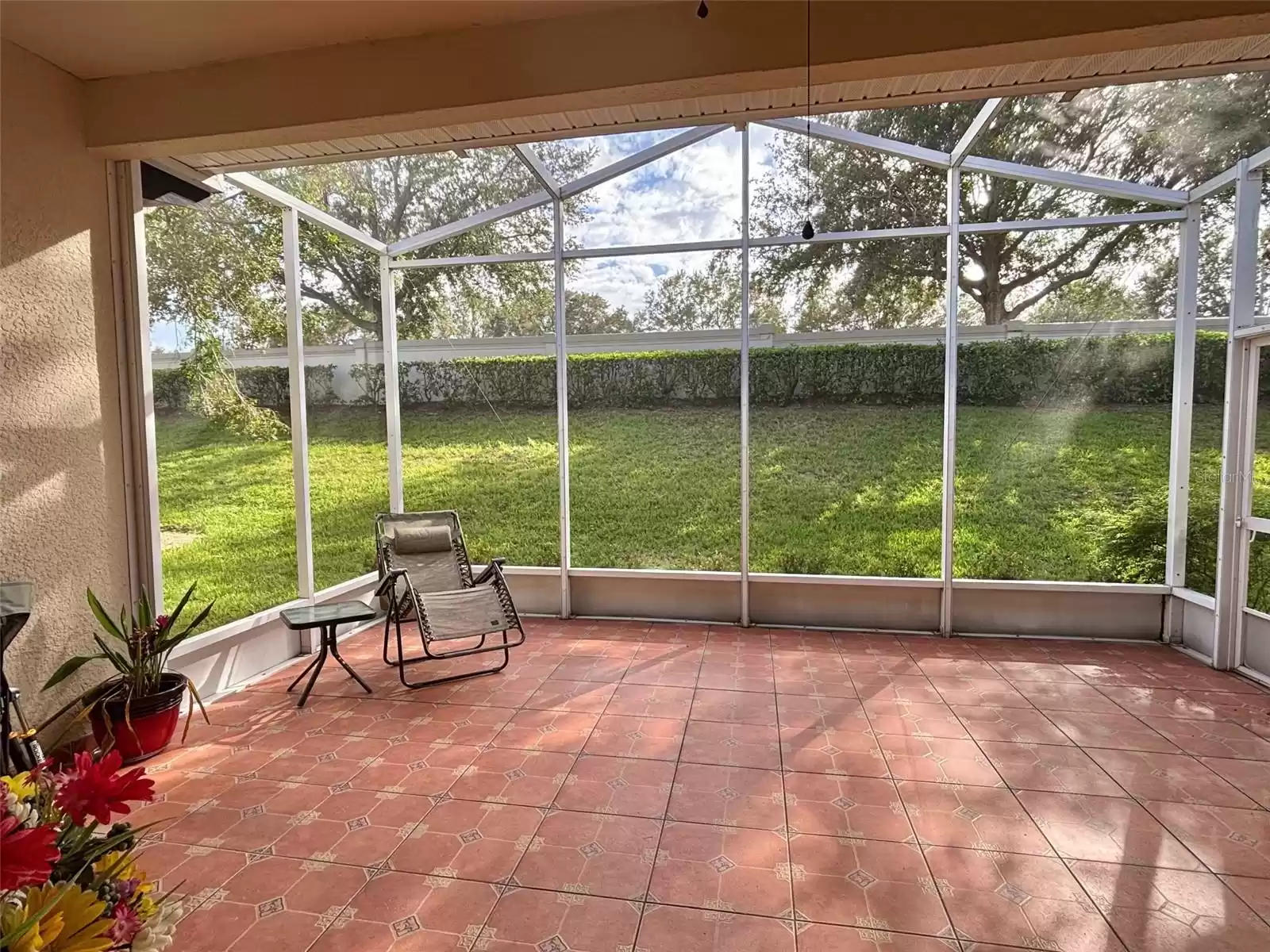 Tiled Screened Lanai - no rear neighbors.