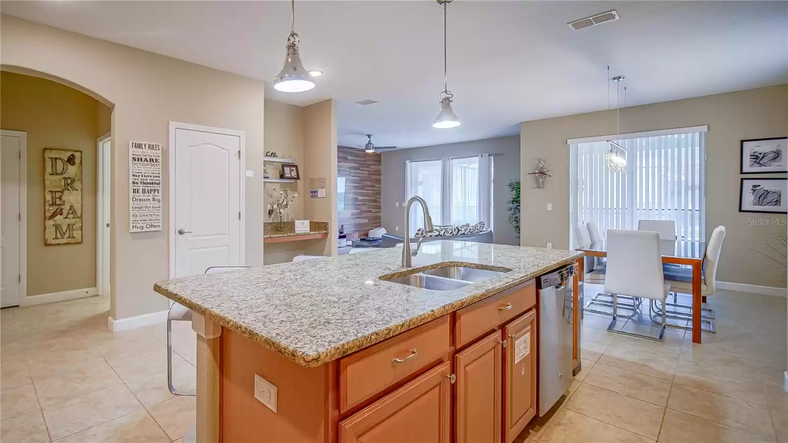 2956 BUCCANEER PALM ROAD, KISSIMMEE, Florida 34747, 6 Bedrooms Bedrooms, ,5 BathroomsBathrooms,Residential,For Sale,BUCCANEER PALM,MFRO6180932