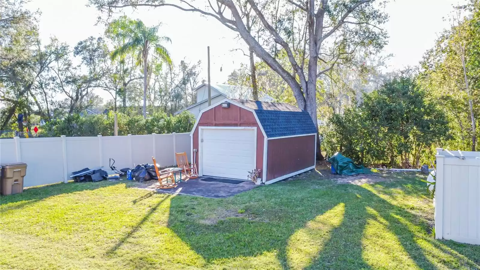 Shed / patio area