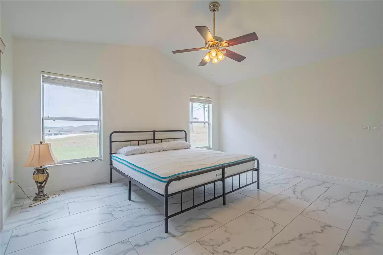 709 KNIGHTSBRIDGE CIRCLE, DAVENPORT, Florida 33896, 3 Bedrooms Bedrooms, ,2 BathroomsBathrooms,Residential,For Sale,KNIGHTSBRIDGE,MFRV4933374