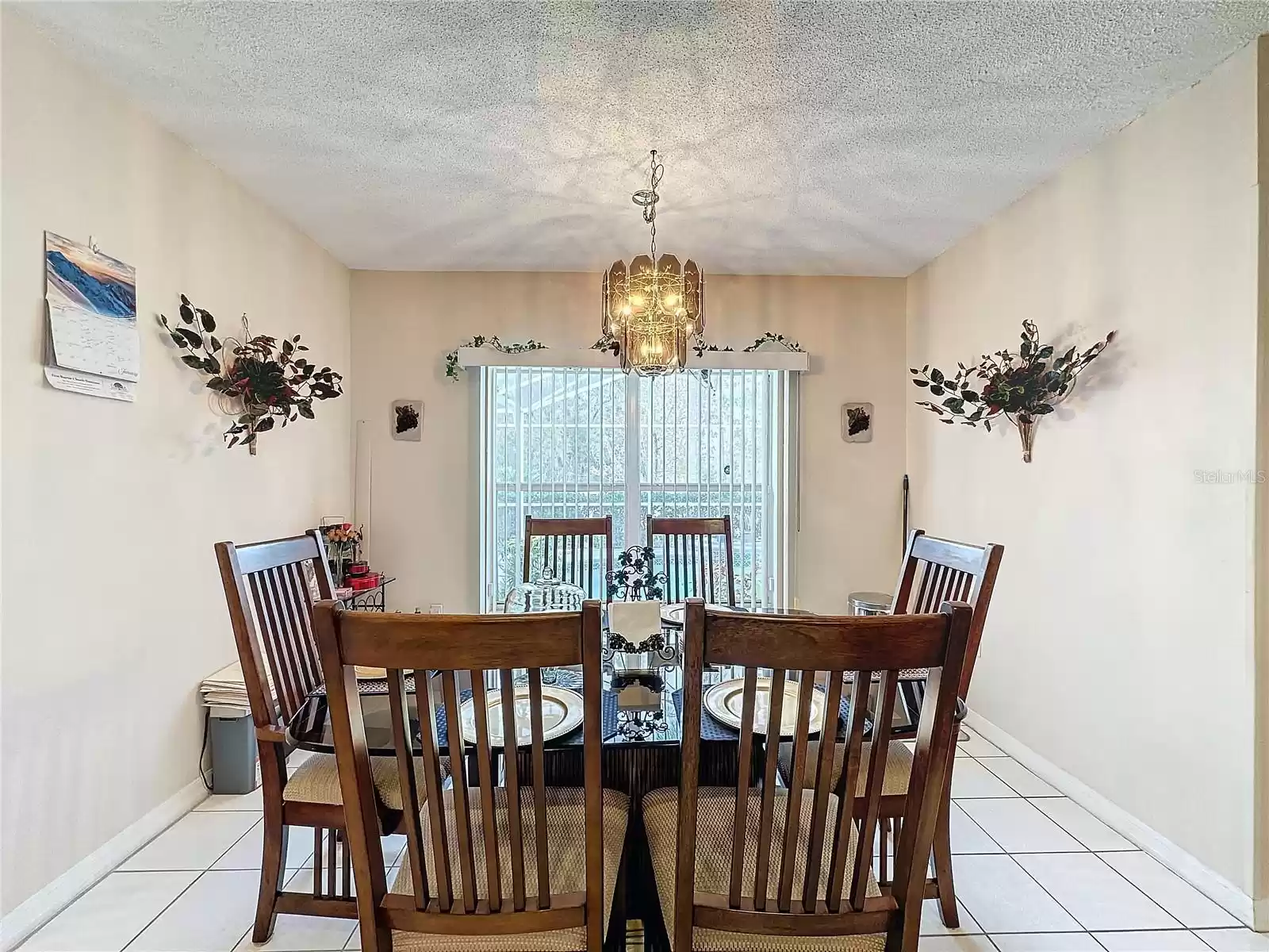 605 PINEHURST CT, KISSIMMEE, Florida 34758, 4 Bedrooms Bedrooms, ,2 BathroomsBathrooms,Residential,For Sale,PINEHURST CT,MFRS5100060