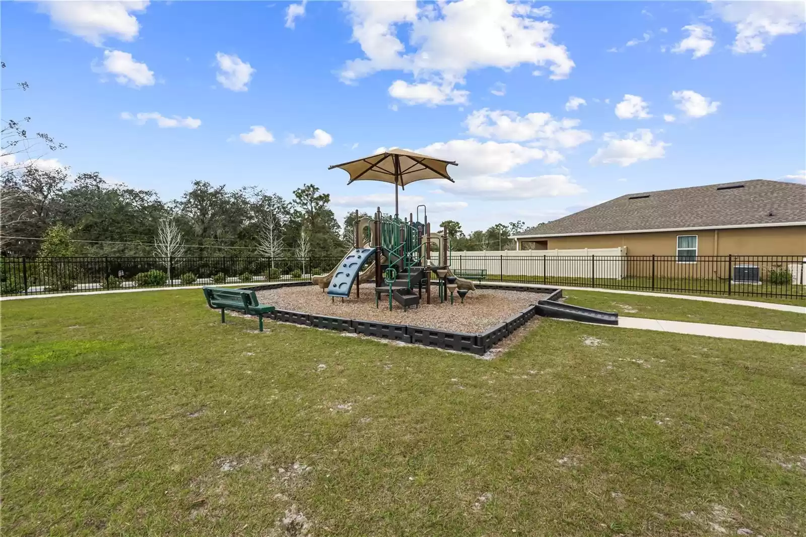 2928 SUNRIDGE LOOP, SAINT CLOUD, Florida 34771, 2 Bedrooms Bedrooms, ,2 BathroomsBathrooms,Residential,For Sale,SUNRIDGE LOOP,MFRS5099660