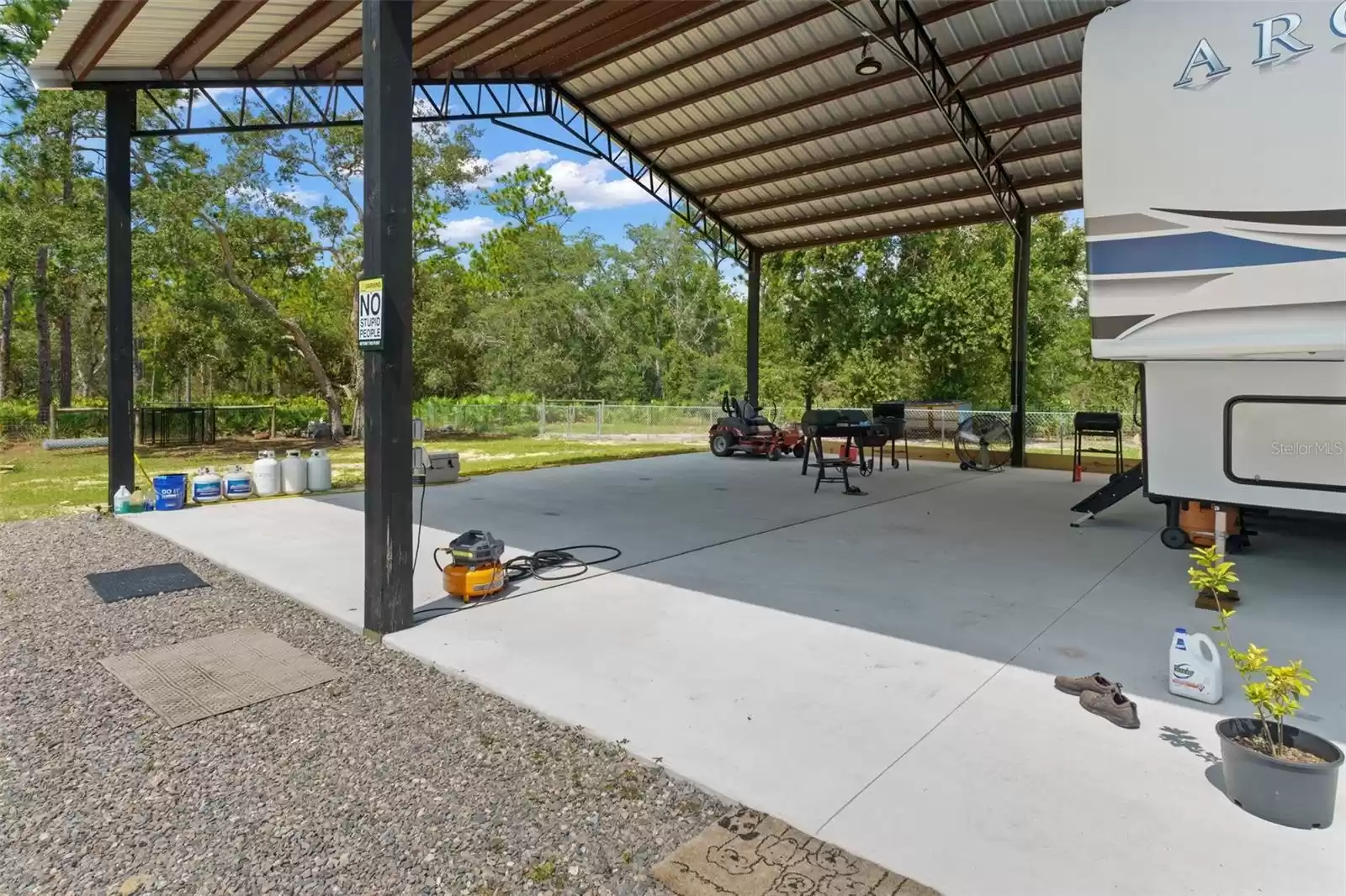 10388 SUNCOAST BOULEVARD, HOMOSASSA, Florida 34446, 2 Bedrooms Bedrooms, ,1 BathroomBathrooms,Residential,For Sale,SUNCOAST,MFRW7860423