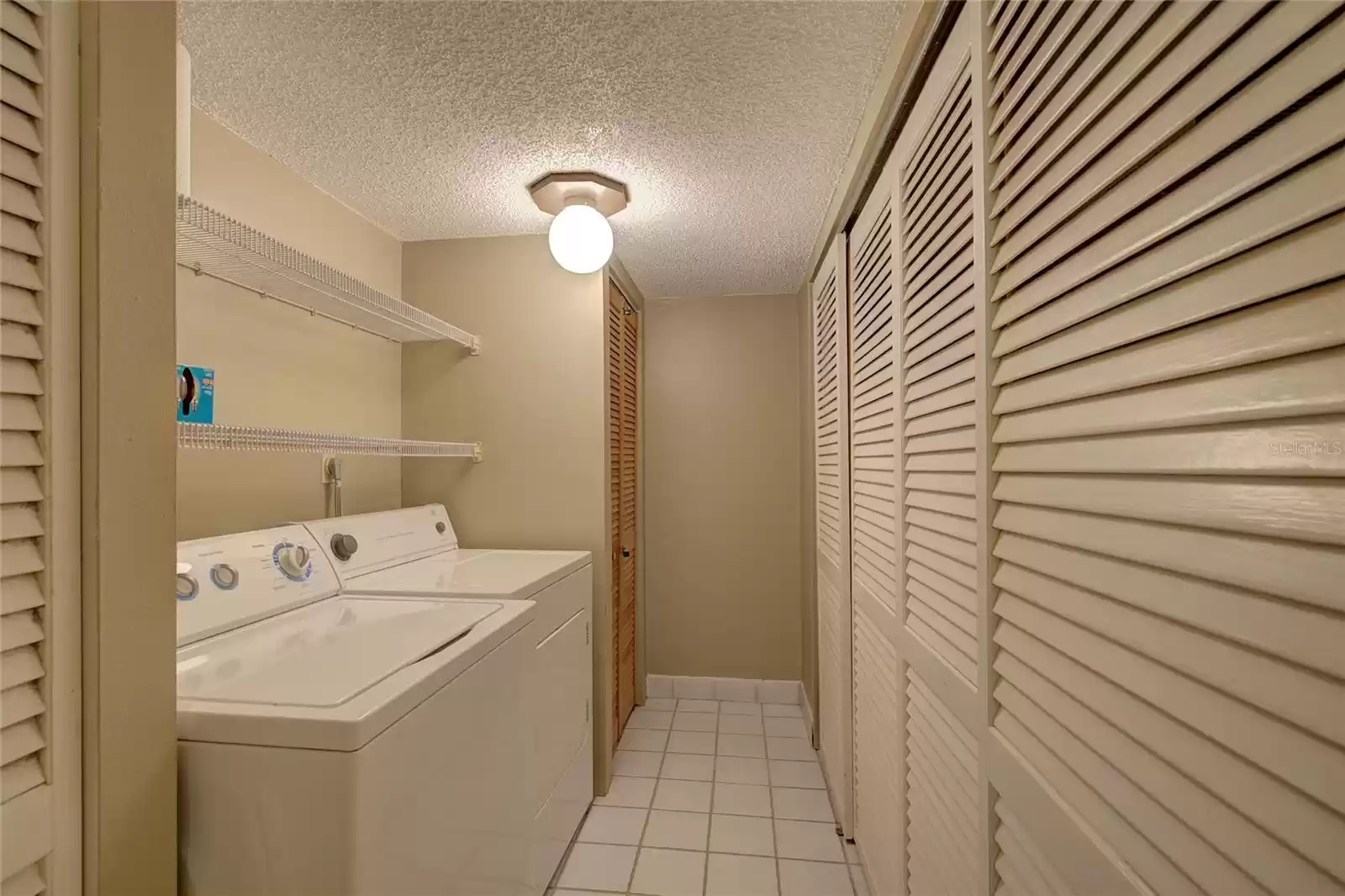 1380 GULF BOULEVARD, CLEARWATER, Florida 33767, 2 Bedrooms Bedrooms, ,2 BathroomsBathrooms,Residential Lease,For Rent,GULF,MFRU8232542