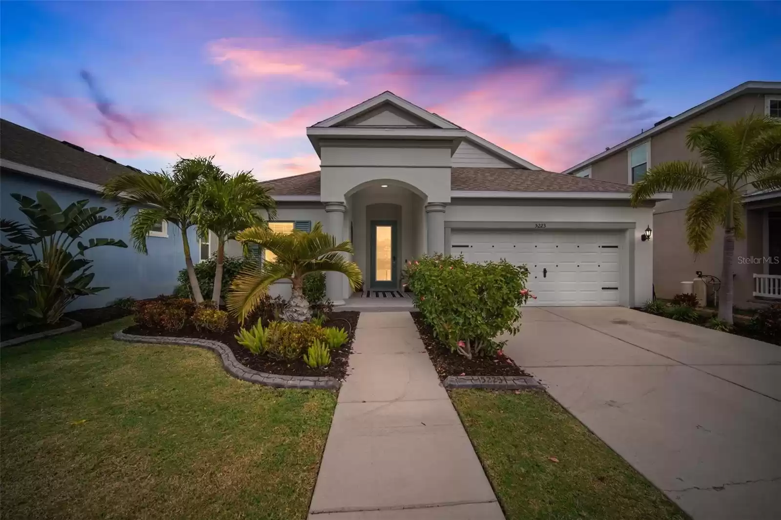 5223 ADMIRAL POINTE DRIVE, APOLLO BEACH, Florida 33572, 4 Bedrooms Bedrooms, ,2 BathroomsBathrooms,Residential,For Sale,ADMIRAL POINTE,MFRT3502942